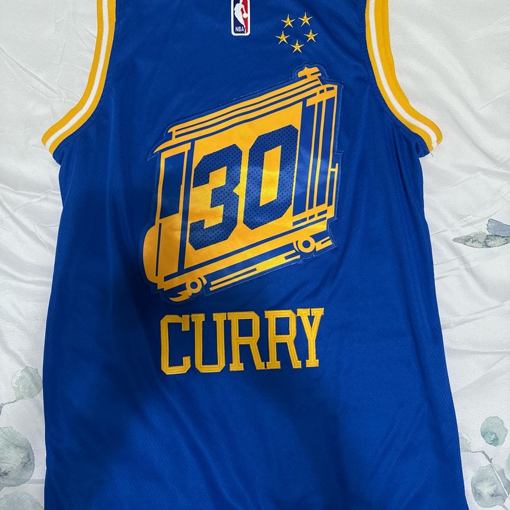 NBA Jersey - Steph Curry #30 Golden State Warriors - Picture 3 of 5